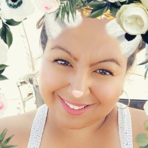 Meet your Posher, Isabel